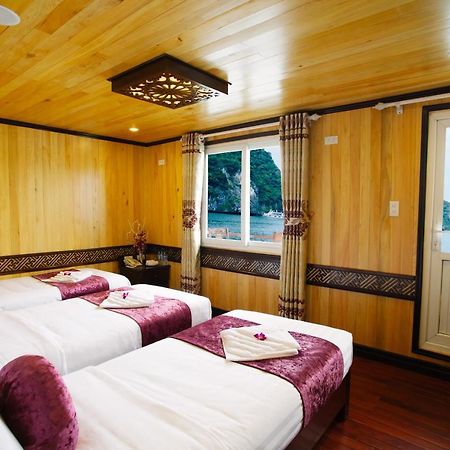 Hotel Cristina Diamond Cruise Ha Long Exterior foto