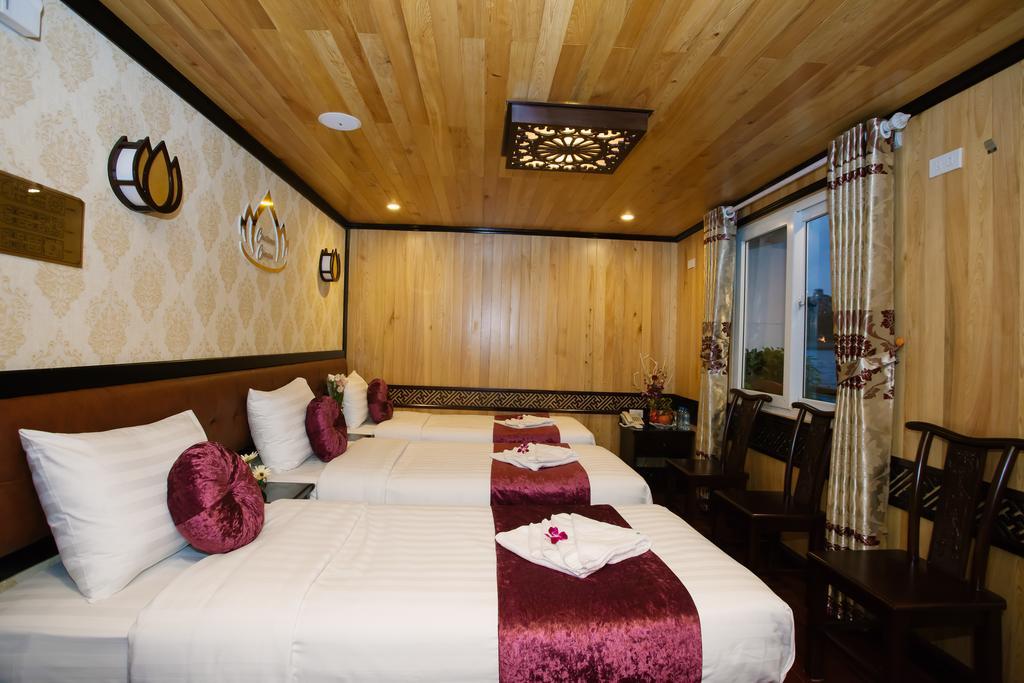 Hotel Cristina Diamond Cruise Ha Long Habitación foto