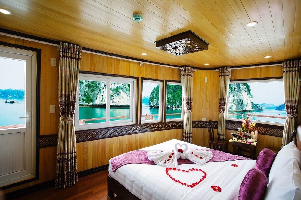 Hotel Cristina Diamond Cruise Ha Long Exterior foto